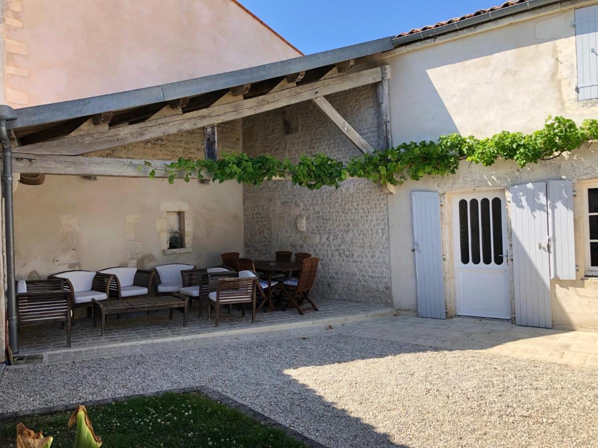 Maison de charme LA ROCHELLE ILE DE RE Dompierre-sur-Mer Extérieur photo